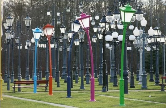 Металлические опоры освещения